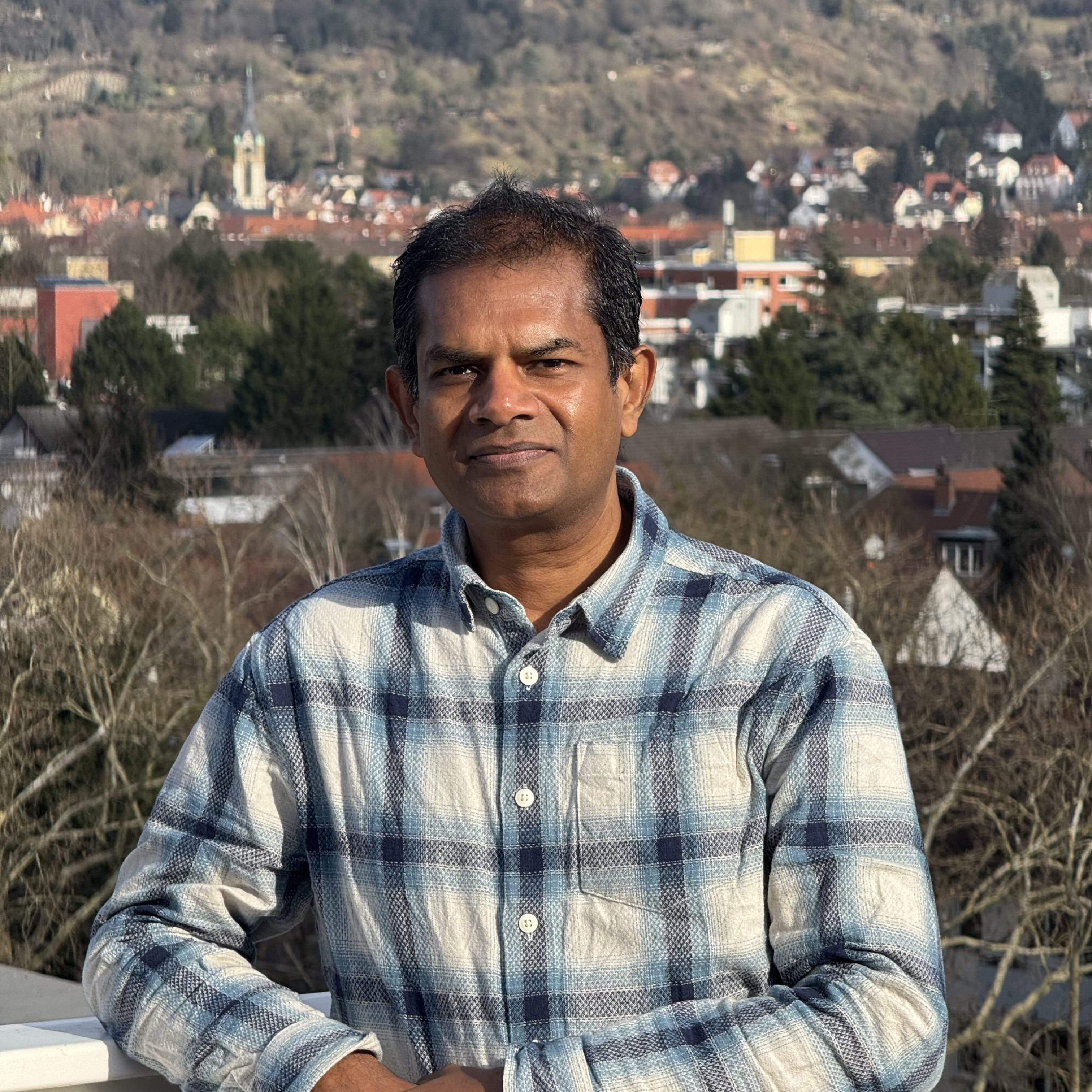 prasad.liyanage@uni-heidelberg.de